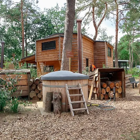 Beautiful Located On De Veluwe בית נופש