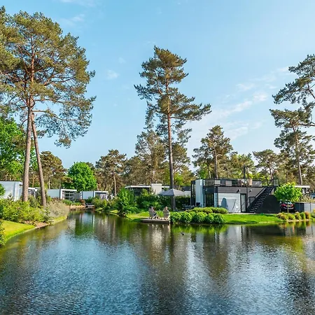 Beautiful Located On De Veluwe בית נופש *